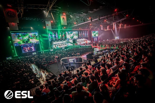 赛事生态与场外热点：社交媒体传播驱动赞助商曝光，构建活力体育文化生态-uwin电竞